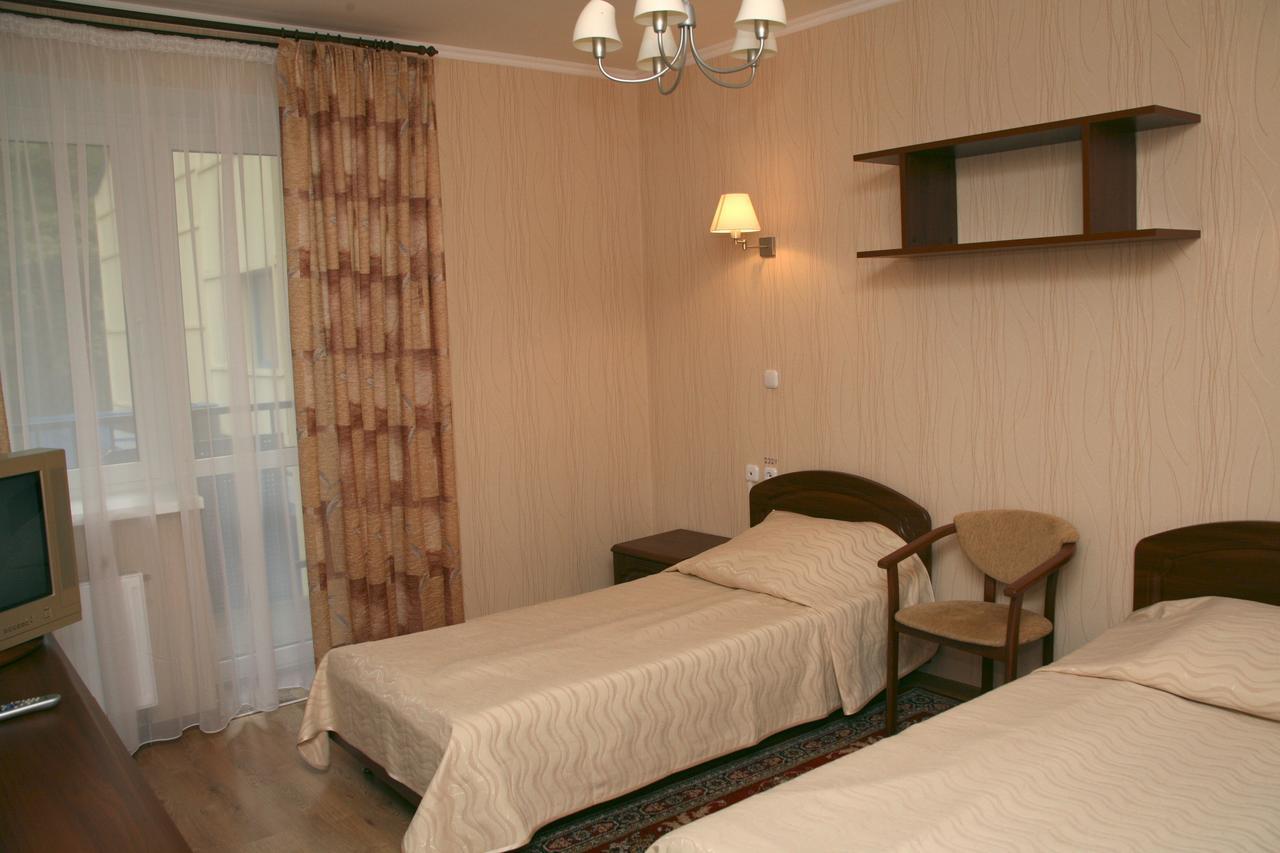 Zhemchuzhina Health Resort グロドノ エクステリア 写真