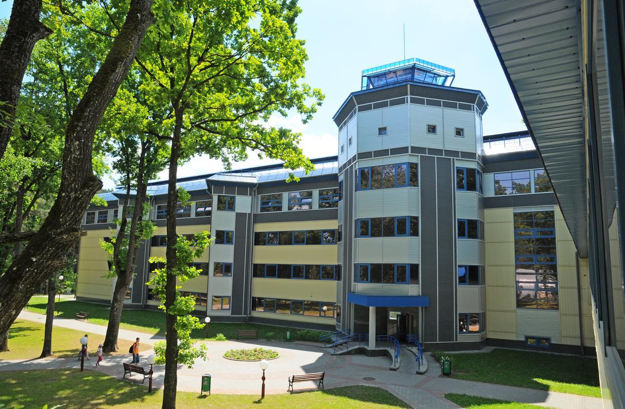 Zhemchuzhina Health Resort グロドノ エクステリア 写真